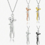 Hugging Couple Necklace 💑✨
